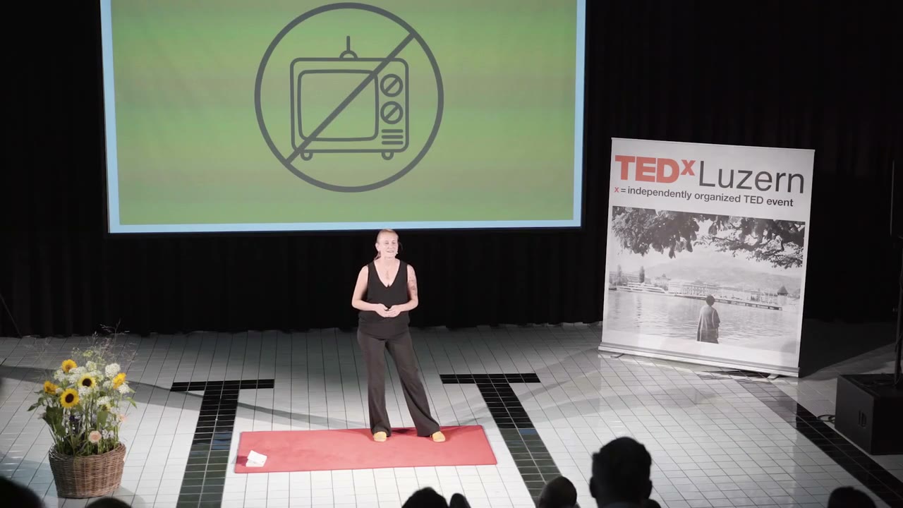 Vorschaubild TEDxLuzern 2020: Angela Vögtli